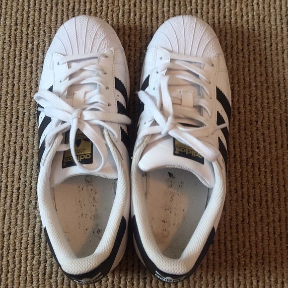 Adidas superstars - Picture 4 of 4